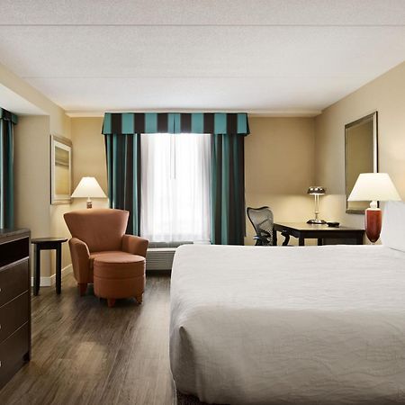 Hilton Garden Inn Toronto/Vaughan Exterior foto