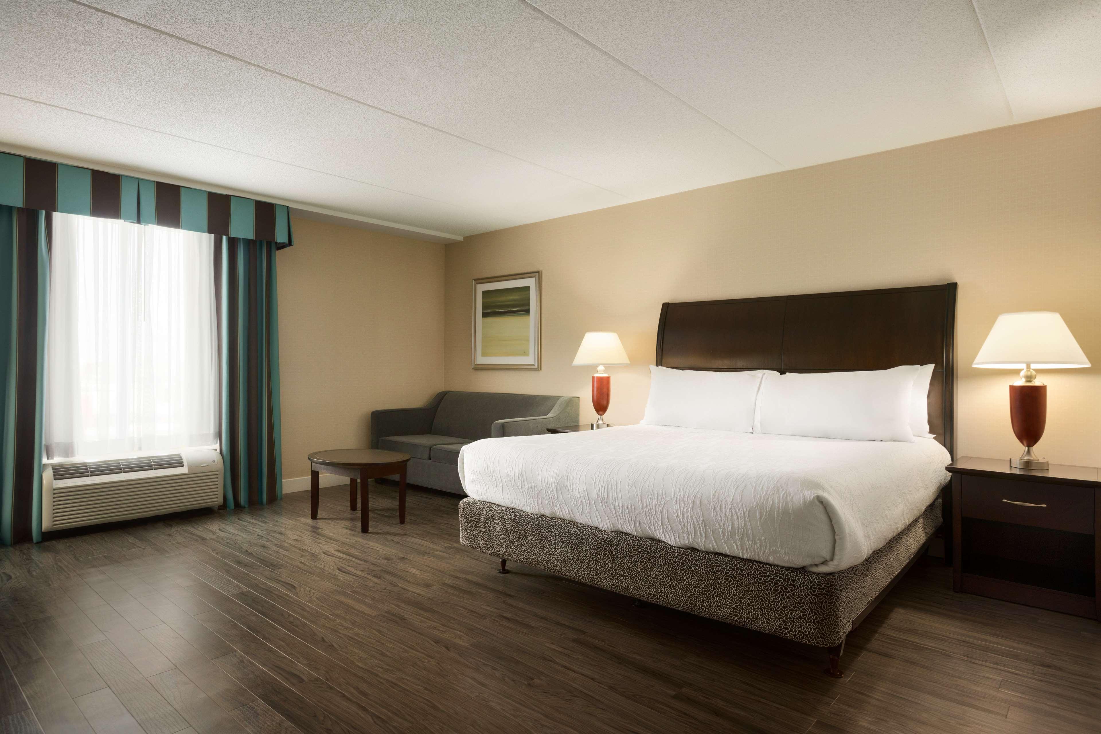 Hilton Garden Inn Toronto/Vaughan Exterior foto
