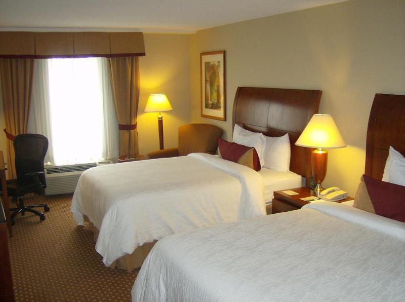 Hilton Garden Inn Toronto/Vaughan Exterior foto
